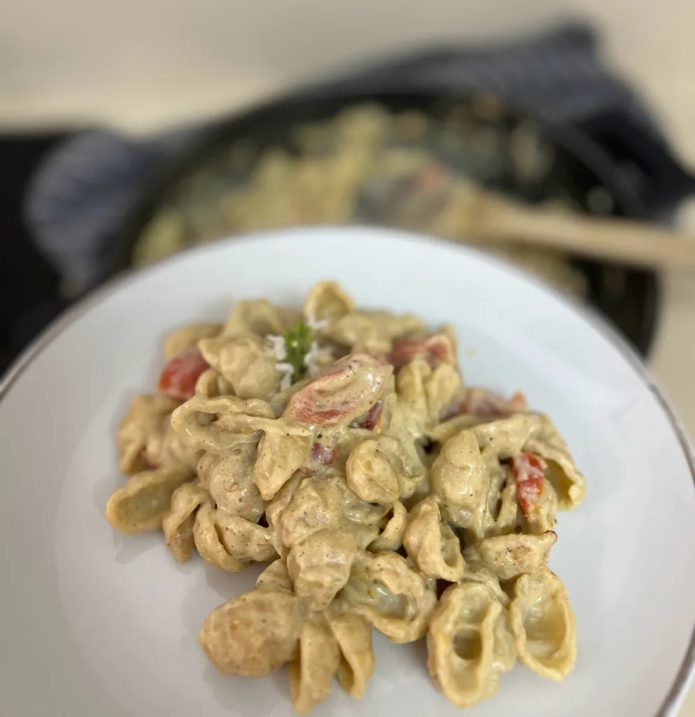 פסטה ברוטב שמנת פסטו