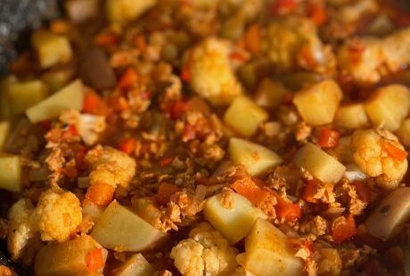 תבשיל ירקות ושבבי סויה